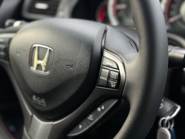 Honda Accord VIII Рестайлинг с пробегом 2012 года, цена 1 360 000 рублей, 181000 км, седан, Автокод Объявления