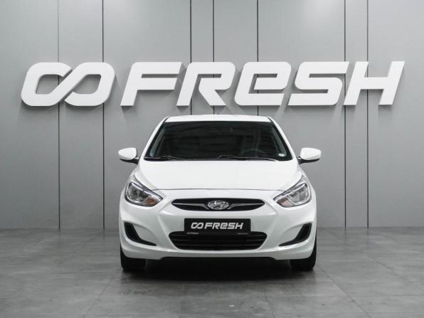 Hyundai Solaris I с пробегом 2013 года, цена 749 000 рублей, 138324 км, седан, Автокод Объявления