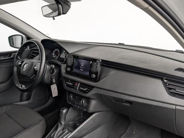 Skoda Rapid II с пробегом 2021 года, цена 1 320 000 рублей, 122508 км, лифтбек, Автокод Объявления