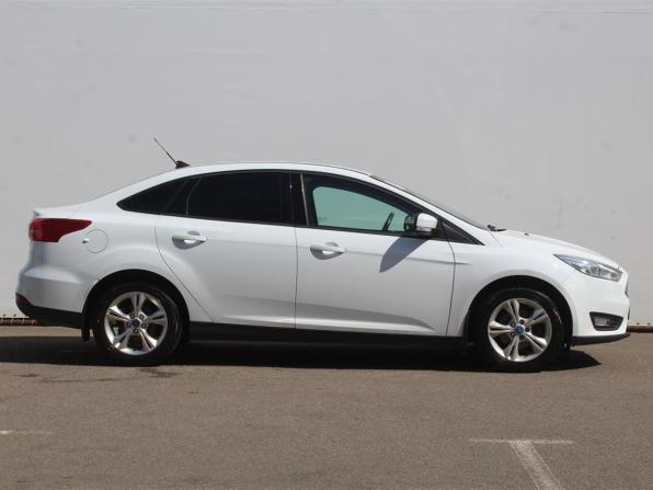 Ford Focus III Рестайлинг с пробегом 2018 года, цена 980 000 рублей, 83982 км, седан, Автокод Объявления