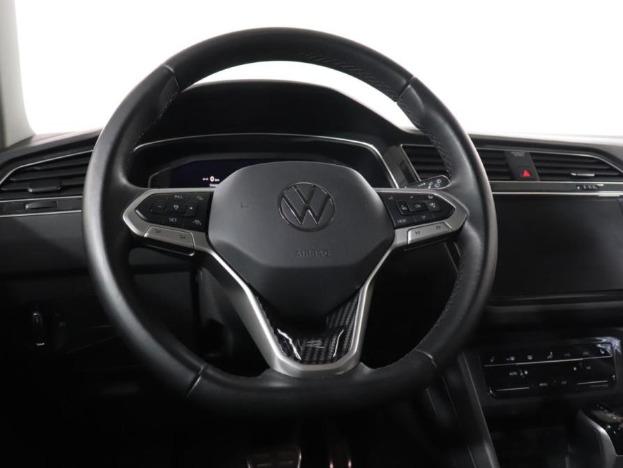 Volkswagen Tiguan II Рестайлинг Москва  - изображение 19