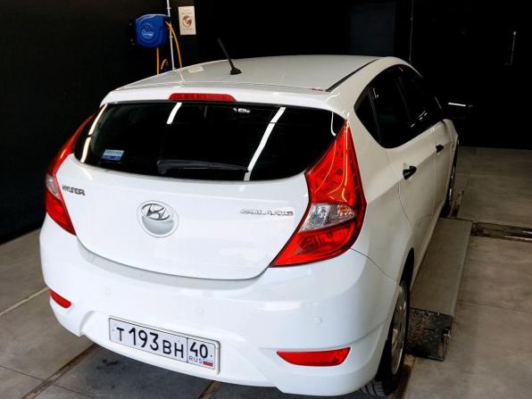 Hyundai Solaris I с пробегом 2014 года, цена 650 000 рублей, 105720 км, хэтчбек, Автокод Объявления