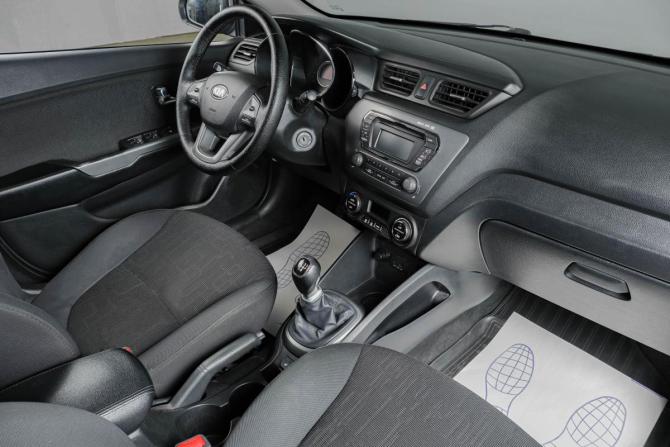 Kia Rio III с пробегом 2013 года, цена 859 000 рублей, 297800 км, седан, Автокод Объявления