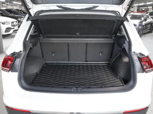 Volkswagen Tiguan II с пробегом 2018 года, цена 3 049 000 рублей, 74059 км, внедорожник, Автокод Объявления