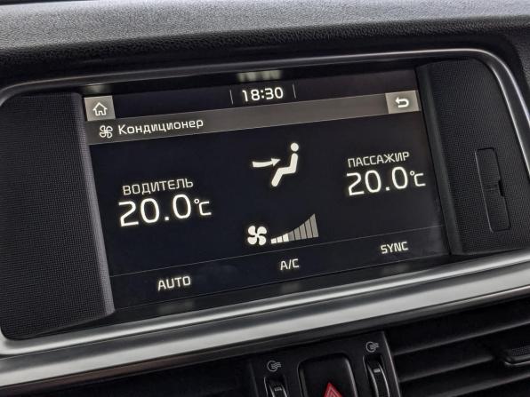 Kia Optima IV Рестайлинг с пробегом 2018 года, цена 2 350 000 рублей, 88324 км, седан, Автокод Объявления