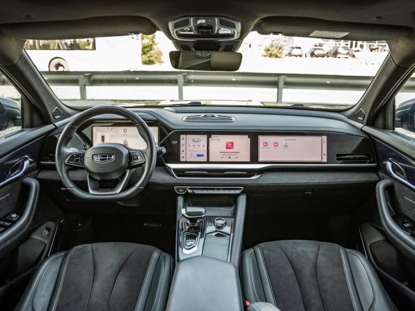 Geely Monjaro I с пробегом 2024 года, цена 3 318 000 рублей, 59239 км, внедорожник, Автокод Объявления