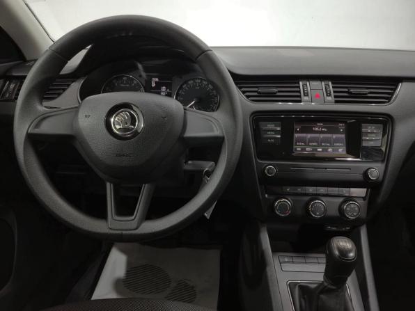 Skoda Octavia III (A7) с пробегом 2016 года, цена 1 470 000 рублей, 46927 км, лифтбек, Автокод Объявления