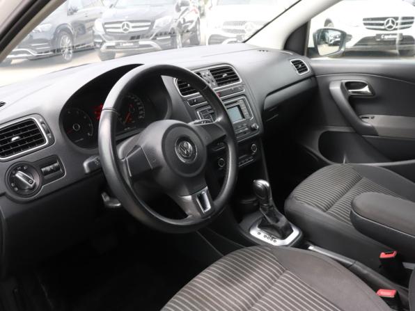 Volkswagen Polo V с пробегом 2012 года, цена 670 000 рублей, 247197 км, седан, Автокод Объявления