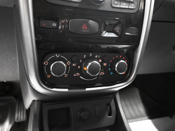 Renault Duster I с пробегом 2012 года, цена 795 000 рублей, 150558 км, внедорожник, Автокод Объявления