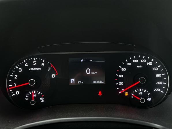 Kia Soul III с пробегом 2022 года, цена 2 299 999 рублей, 38500 км, хэтчбек, Автокод Объявления