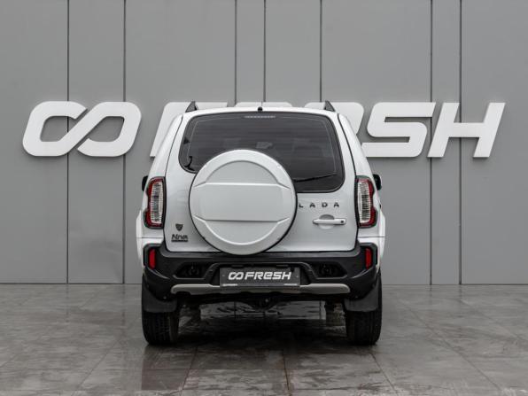 Lada (ВАЗ) Niva Travel I Рестайлинг с пробегом 2025 года, цена 1 495 000 рублей, 10559 км, внедорожник, Автокод Объявления