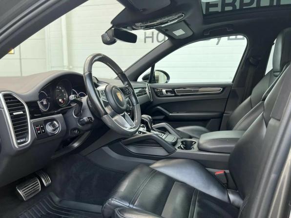 Porsche Cayenne III с пробегом 2018 года, цена 6 299 000 рублей, 87870 км, внедорожник, Автокод Объявления
