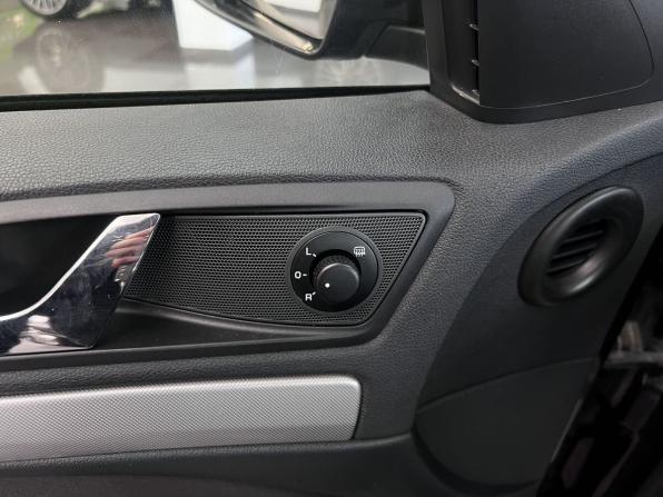 Skoda Octavia II (A5) Рестайлинг с пробегом 2012 года, цена 1 075 000 рублей, 132721 км, лифтбек, Автокод Объявления