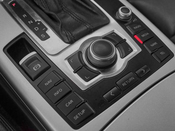 Audi A6 III (C6) Рестайлинг с пробегом 2009 года, цена 930 000 рублей, 269162 км, седан, Автокод Объявления