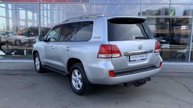 Toyota Land Cruiser 200 Series с пробегом 2011 года, цена 2 760 000 рублей, 254223 км, внедорожник, Автокод Объявления