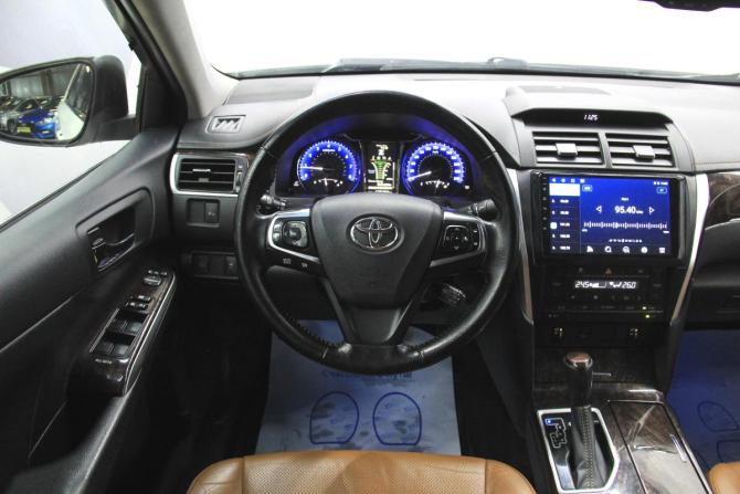 Toyota Camry VII (XV50) Рестайлинг с пробегом 2016 года, цена 2 146 500 рублей, 175473 км, седан, Автокод Объявления