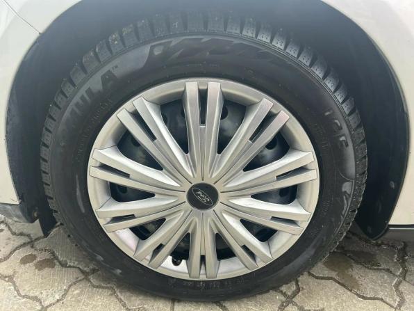 Ford Focus III Рестайлинг с пробегом 2017 года, цена 979 750 рублей, 176205 км, хэтчбек, Автокод Объявления
