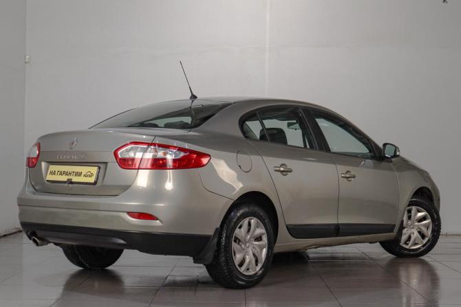 Renault Fluence I Рестайлинг с пробегом 2014 года, цена 789 000 рублей, 163600 км, седан, Автокод Объявления