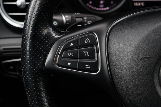 Mercedes-Benz GLC I (X253) с пробегом 2018 года, цена 3 099 000 рублей, 133305 км, внедорожник, Автокод Объявления