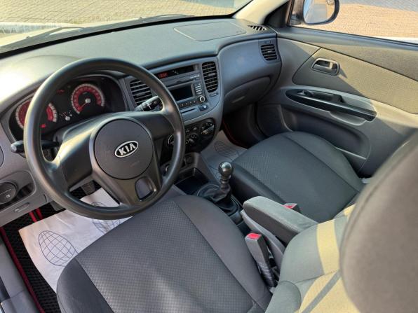Kia Rio II Рестайлинг с пробегом 2011 года, цена 490 000 рублей, 211316 км, седан, Автокод Объявления