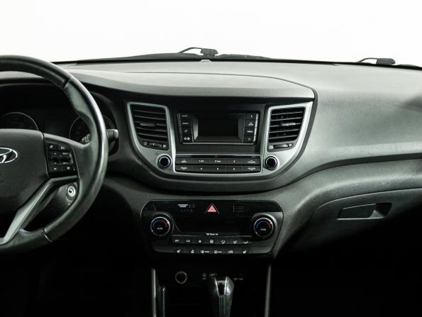 Hyundai Tucson III с пробегом 2017 года, цена 1 699 585 рублей, 130105 км, внедорожник, Автокод Объявления