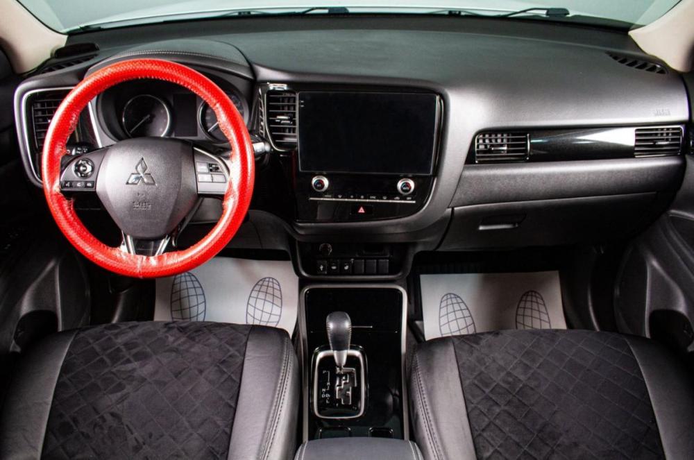 Mitsubishi Outlander III Рестайлинг 3 Сургут  - изображение 13