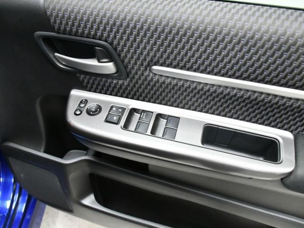 Honda Stepwgn V с пробегом 2017 года, цена 1 925 000 рублей, 67612 км, минивэн, Автокод Объявления