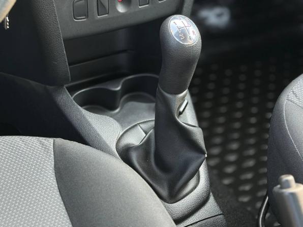 Renault Logan II с пробегом 2017 года, цена 539 000 рублей, 257225 км, седан, Автокод Объявления