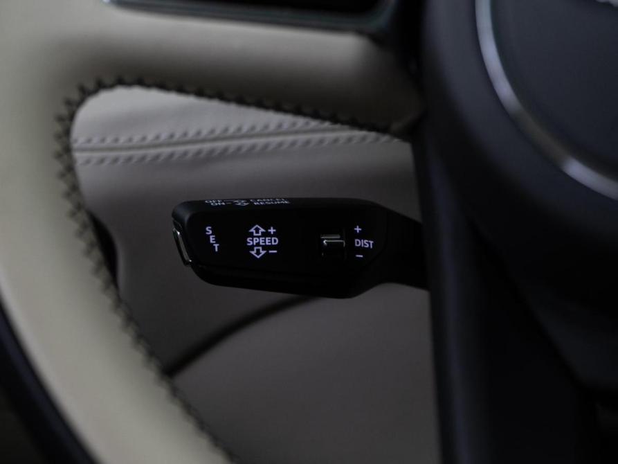 Bentley Bentayga I Рестайлинг Москва  - изображение 23