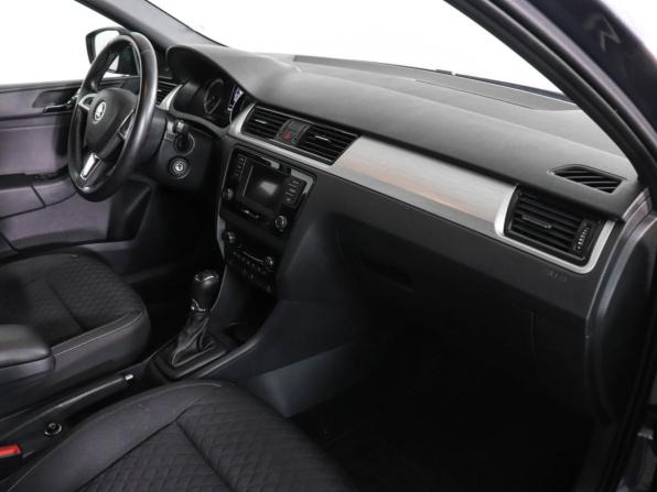 Skoda Rapid I с пробегом 2016 года, цена 1 170 000 рублей, 132077 км, лифтбек, Автокод Объявления