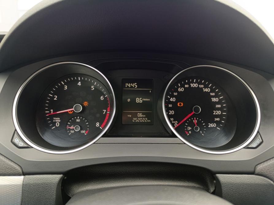 Volkswagen Jetta VI Рестайлинг Набережные Челны  - изображение 16