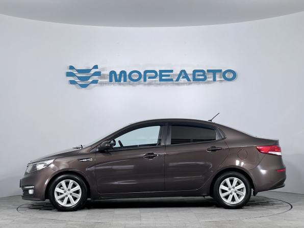 Kia Rio III Рестайлинг с пробегом 2016 года, цена 990 000 рублей, 185666 км, седан, Автокод Объявления