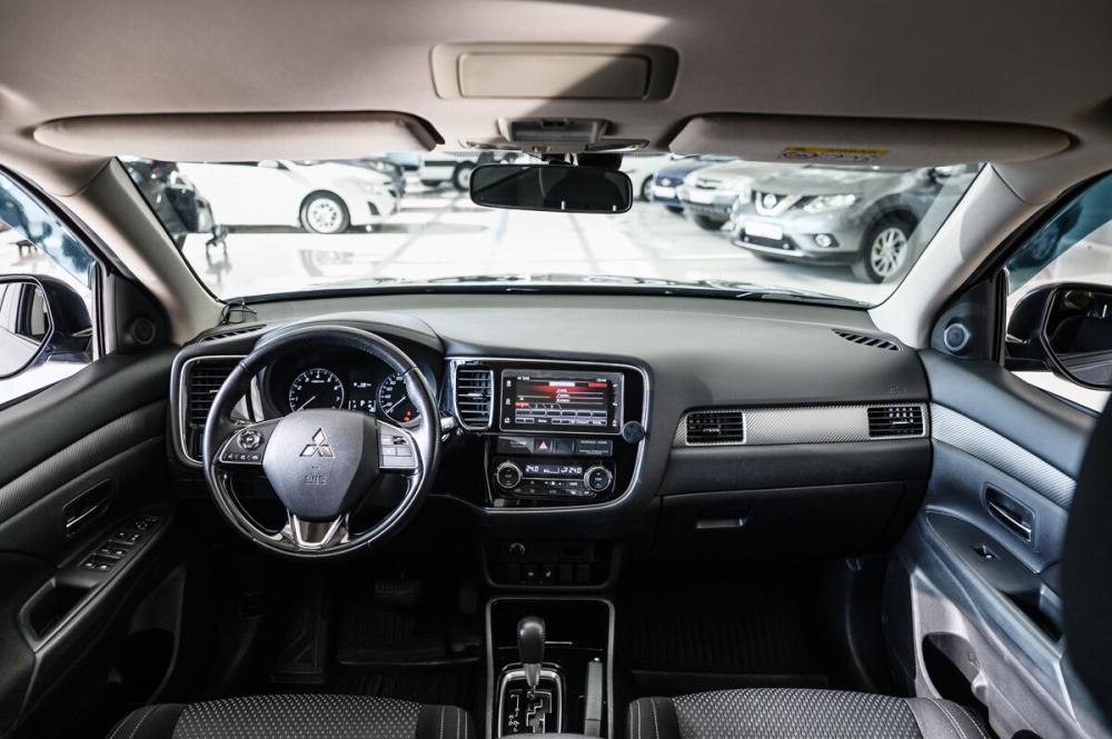 Mitsubishi Outlander III Рестайлинг 2 Оренбург  - изображение 13