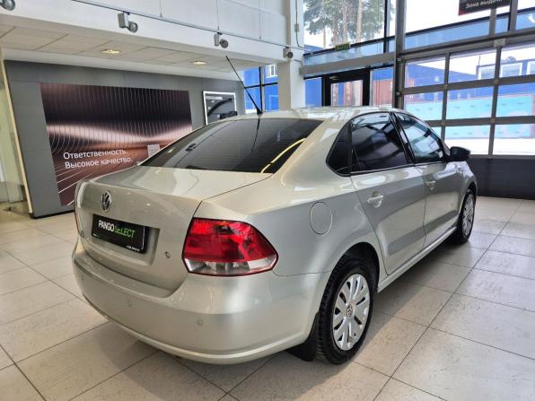 Volkswagen Polo V с пробегом 2012 года, цена 589 000 рублей, 236200 км, седан, Автокод Объявления