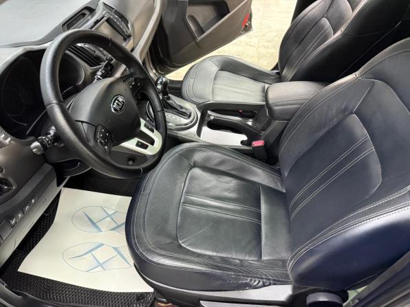 Kia Sportage III с пробегом 2012 года, цена 1 325 000 рублей, 215429 км, внедорожник, Автокод Объявления