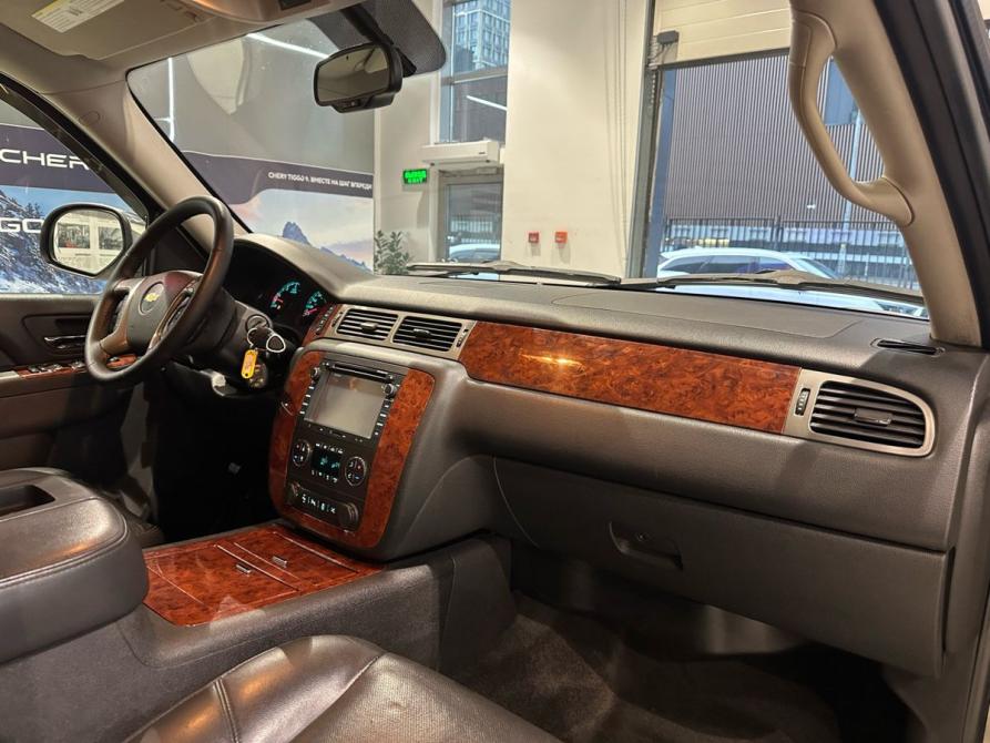 Chevrolet Tahoe III Москва  - изображение 10