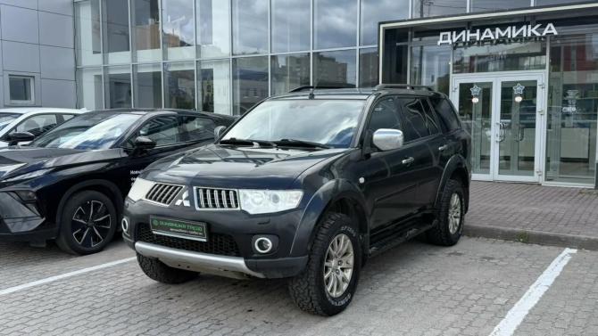 Mitsubishi Pajero Sport II с пробегом 2013 года, цена 1 544 000 рублей, 297722 км, внедорожник, Автокод Объявления