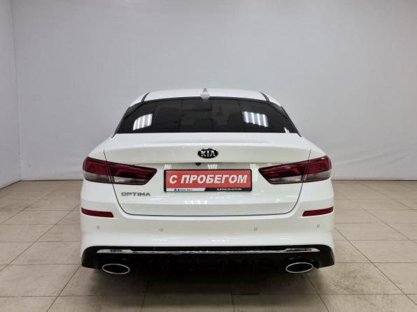 Kia Optima IV с пробегом 2018 года, цена 1 570 000 рублей, 250324 км, седан, Автокод Объявления