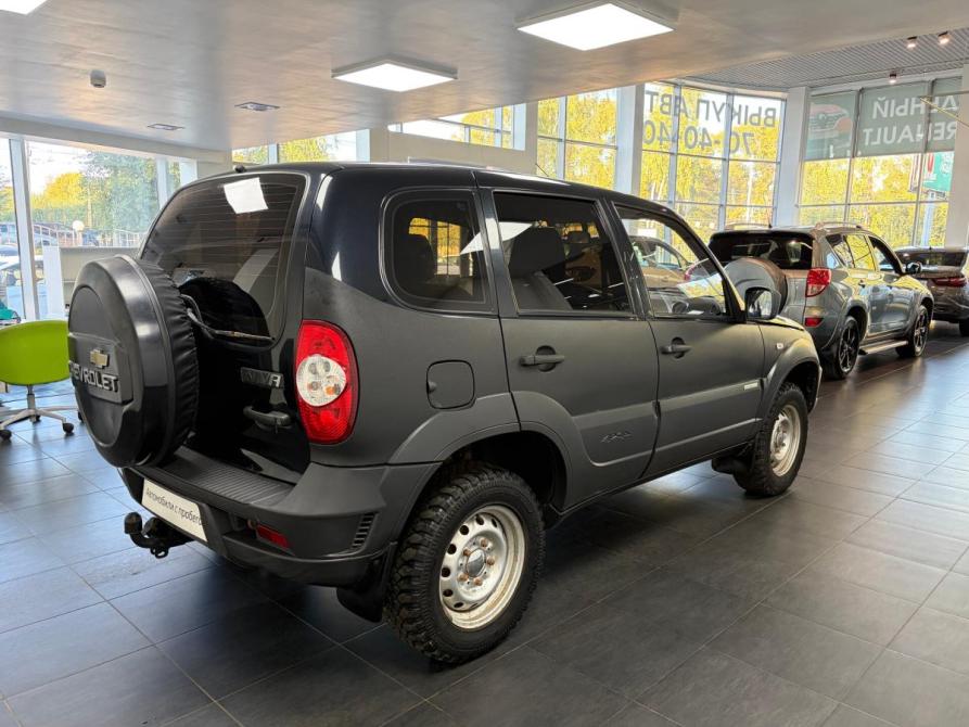 Chevrolet Niva I Рестайлинг Киров  - изображение 4