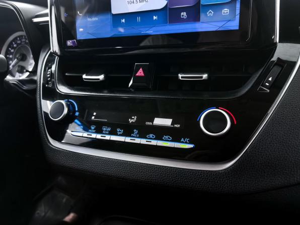 Toyota Corolla XII (E210) с пробегом 2022 года, цена 1 900 000 рублей, 67546 км, седан, Автокод Объявления