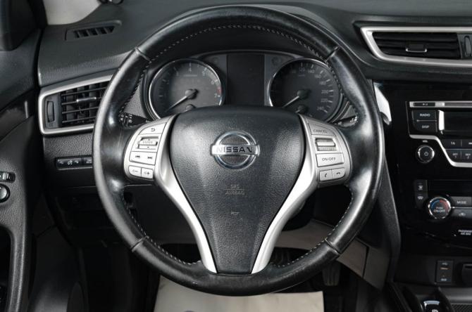 Nissan Qashqai II с пробегом 2017 года, цена 1 579 000 рублей, 125000 км, внедорожник, Автокод Объявления