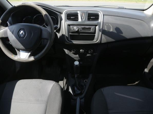 Renault Logan II с пробегом 2015 года, цена 386 000 рублей, 342000 км, седан, Автокод Объявления