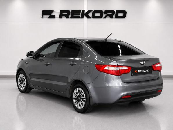 Kia Rio III Рестайлинг с пробегом 2015 года, цена 929 000 рублей, 131300 км, седан, Автокод Объявления