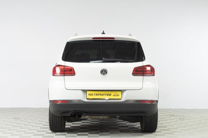 Volkswagen Tiguan I Рестайлинг с пробегом 2013 года, цена 1 679 000 рублей, 209000 км, внедорожник, Автокод Объявления