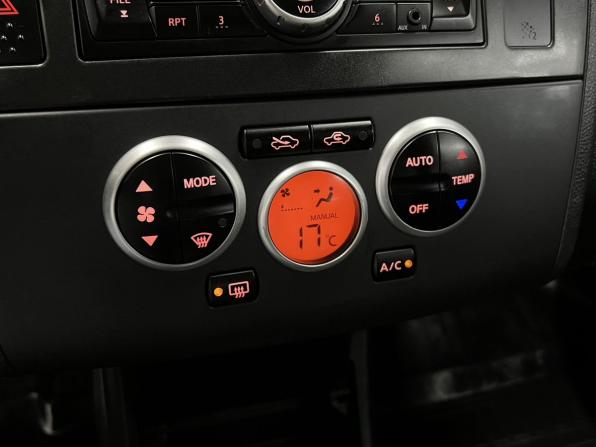 Nissan Tiida I Рестайлинг с пробегом 2010 года, цена 730 000 рублей, 93433 км, седан, Автокод Объявления