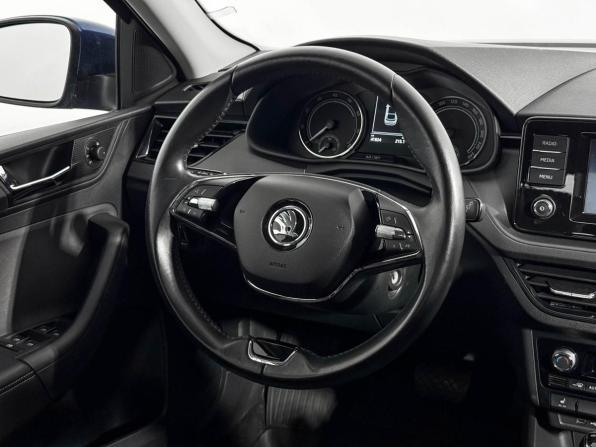 Skoda Rapid II с пробегом 2021 года, цена 1 685 000 рублей, 41823 км, лифтбек, Автокод Объявления