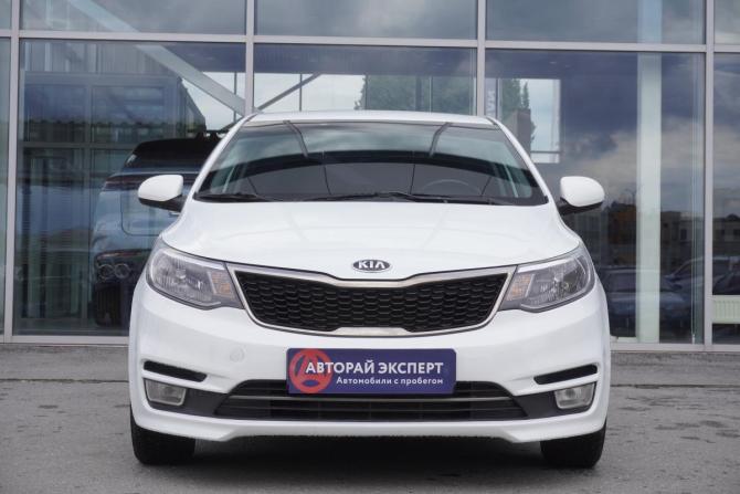 Kia Rio III Рестайлинг с пробегом 2015 года, цена 985 000 рублей, 169133 км, седан, Автокод Объявления