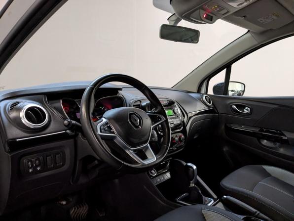 Renault Kaptur I Рестайлинг с пробегом 2021 года, цена 1 575 000 рублей, 88658 км, внедорожник, Автокод Объявления