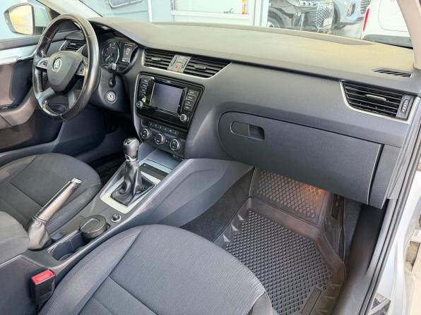 Skoda Octavia III (A7) с пробегом 2013 года, цена 1 520 000 рублей, 82505 км, лифтбек, Автокод Объявления