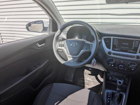 Hyundai Solaris II Рестайлинг с пробегом 2022 года, цена 1 665 000 рублей, 68053 км, седан, Автокод Объявления